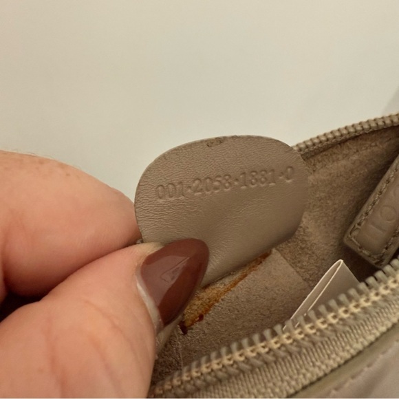 Vintage Gucci taupe grey leather bamboo handle tote bag with matching pouch - Picture 9 of 16